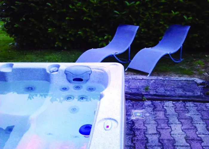 住宿加早餐酒店 Domaine Capiet *